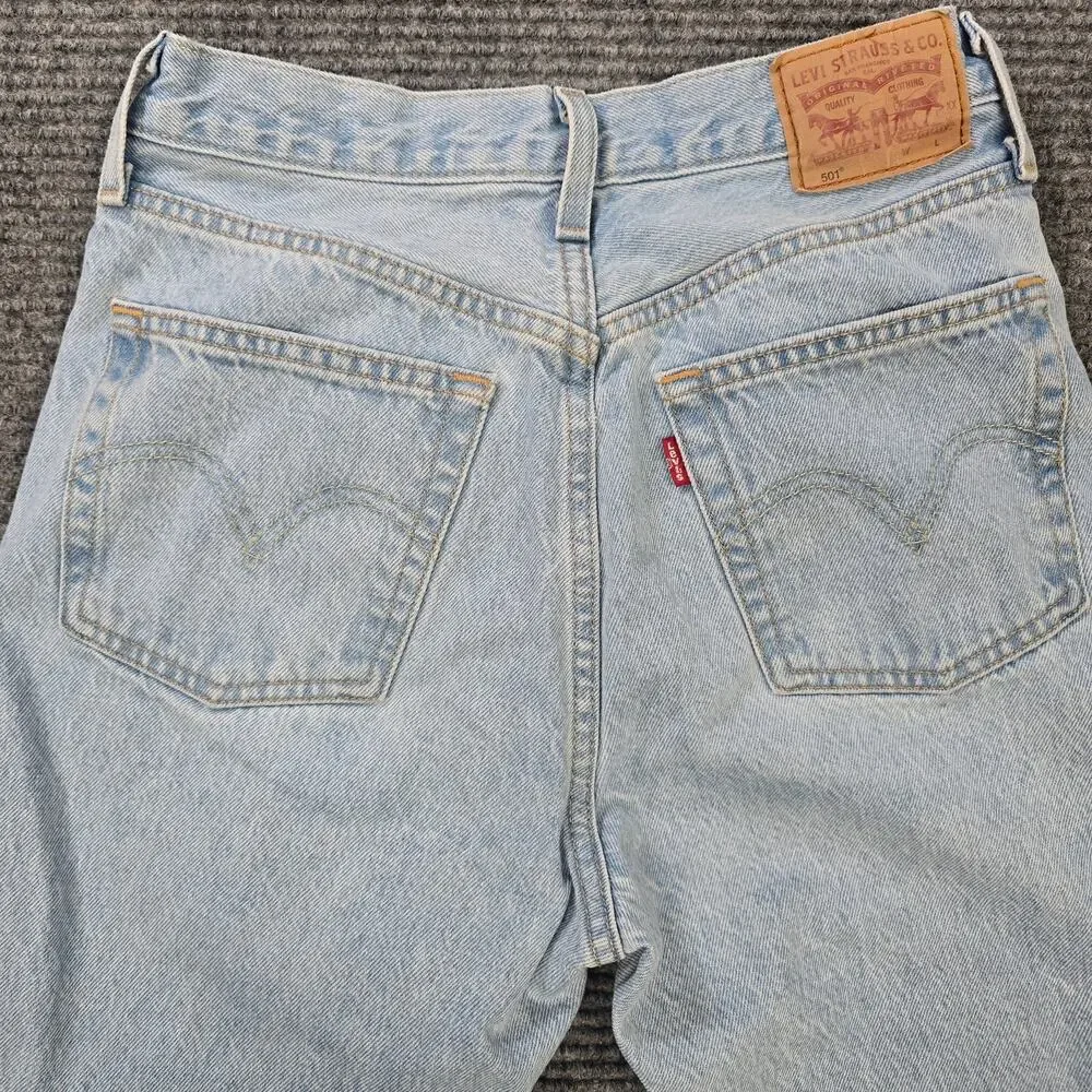 Levi's 501 Jeans Womens 26x30 Light Wash Distressed Straight Leg - Picture 5 of 9